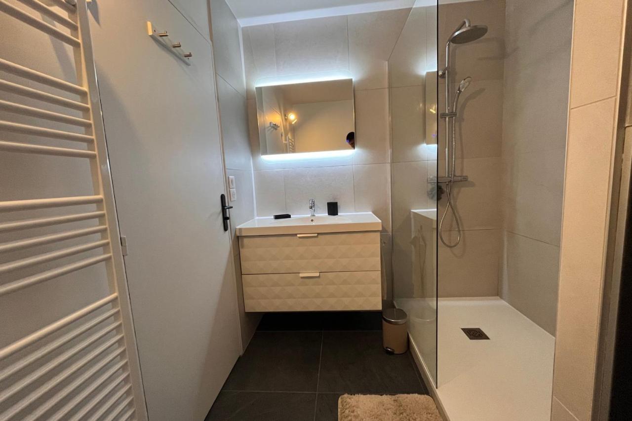 Apartment Hyper-Center Biarritz With Parking Luaran gambar